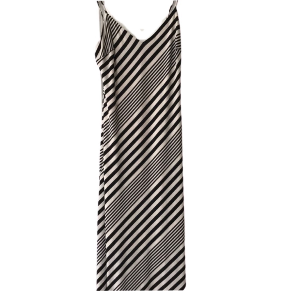 Gorgeous Ralph Lauren Black and White Maxi Dress